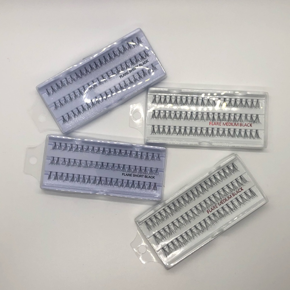 False Eyelashes bundle - Picture 2 of 7